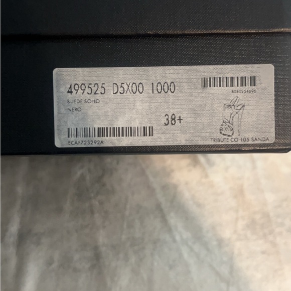 Saint Laurent
Tribute 105MM Suede SoHo Nero
Platform Sandals - Picture 4 of 5